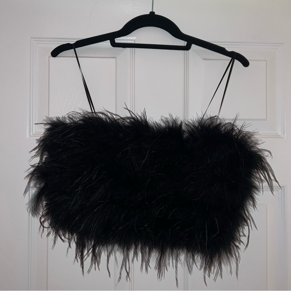 Fun feathered top!